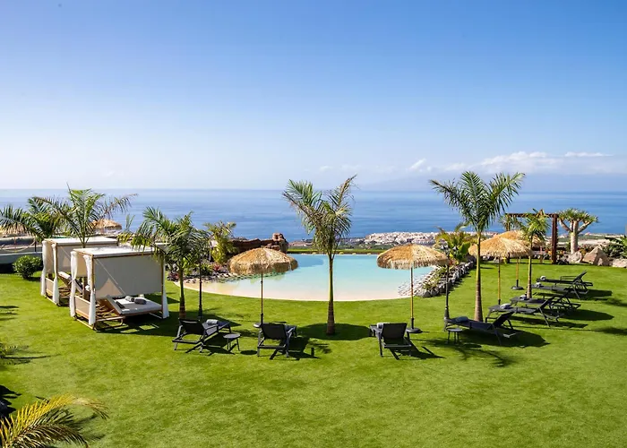 Experiencia Burbuja Con Jacuzzi Privado, Piscina Y Vistas Al Mar Luxuszelt *