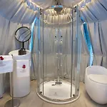 ラグジュアリーテント Experiencia Burbuja Con Jacuzzi Privado, Piscina Y Vistas Al Mar *