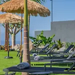 Experiencia Burbuja Con Jacuzzi Privado, Piscina Y Vistas Al Mar ラグジュアリーテント ギア・デ・イソラ