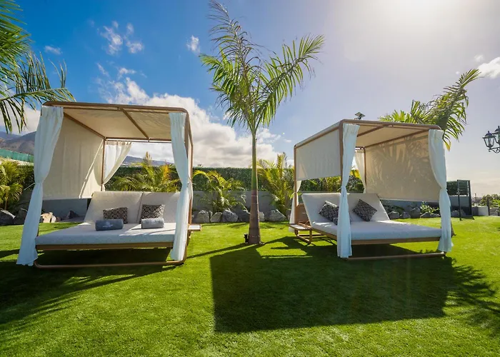 Luxusní stan Experiencia Burbuja Con Jacuzzi Privado, Piscina Y Vistas Al Mar *