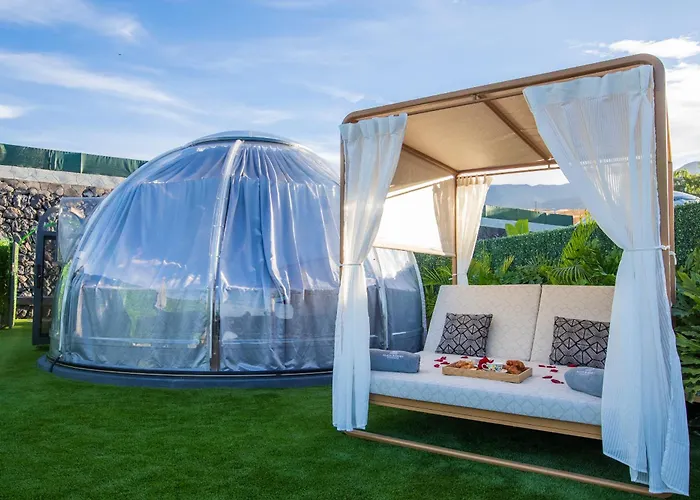 Experiencia Burbuja Con Jacuzzi Privado, Piscina Y Vistas Al Mar