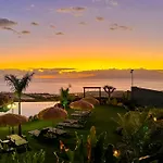 Experiencia Burbuja Con Jacuzzi Privado, Piscina Y Vistas Al Mar Luksustelt