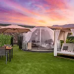 Experiencia Burbuja Con Jacuzzi Privado, Piscina Y Vistas Al Mar